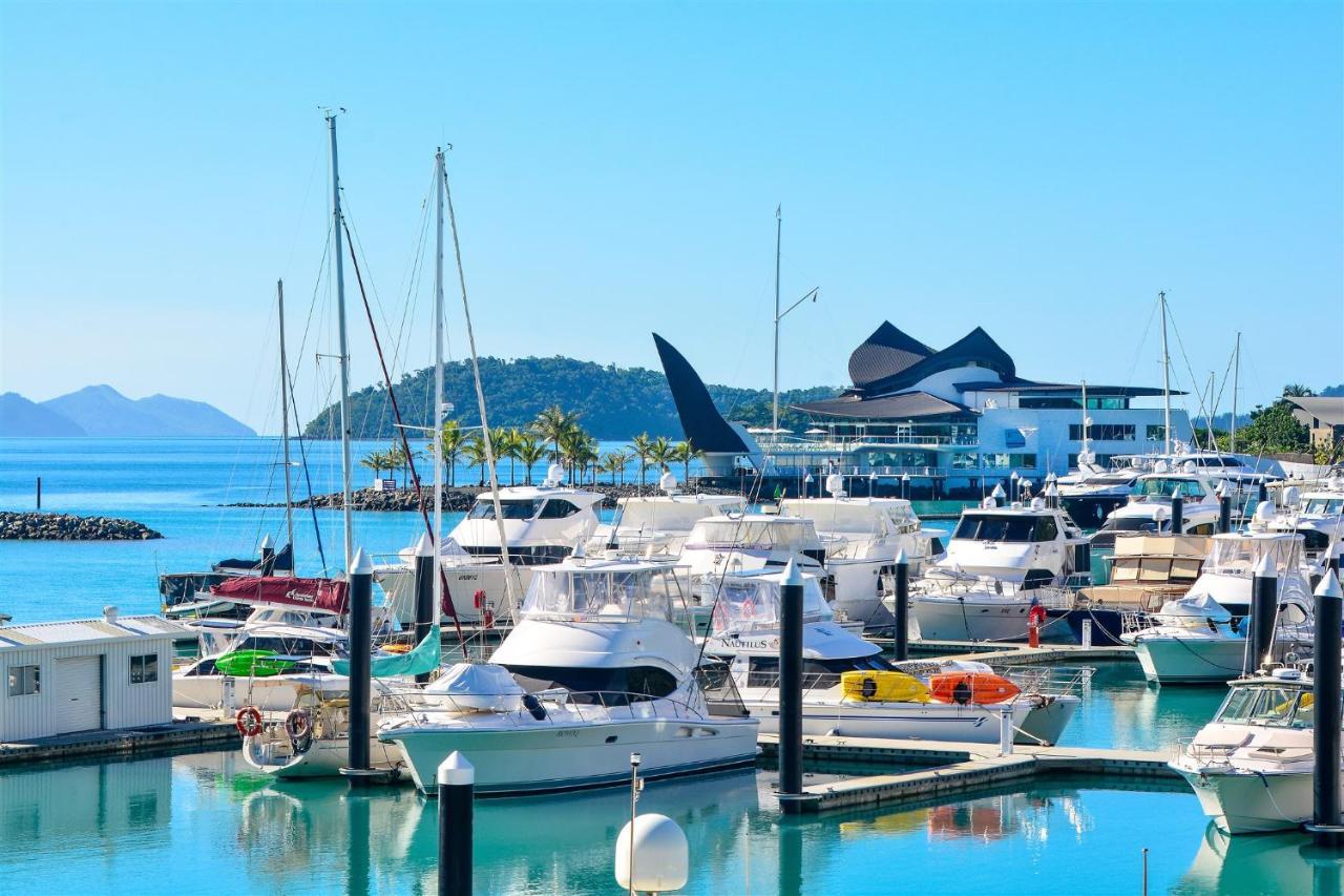 Sunset Waters Apartments Hamilton Island Exterior foto