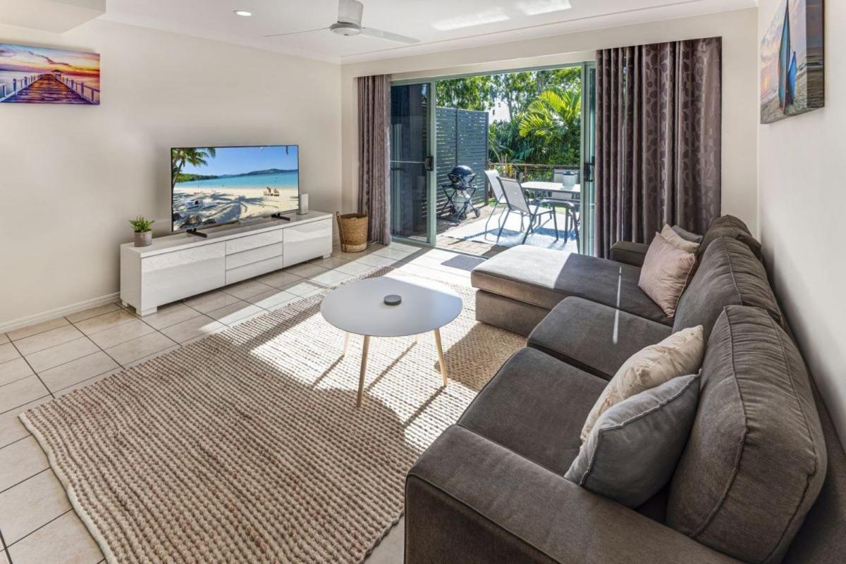 Sunset Waters Apartments Hamilton Island Exterior foto