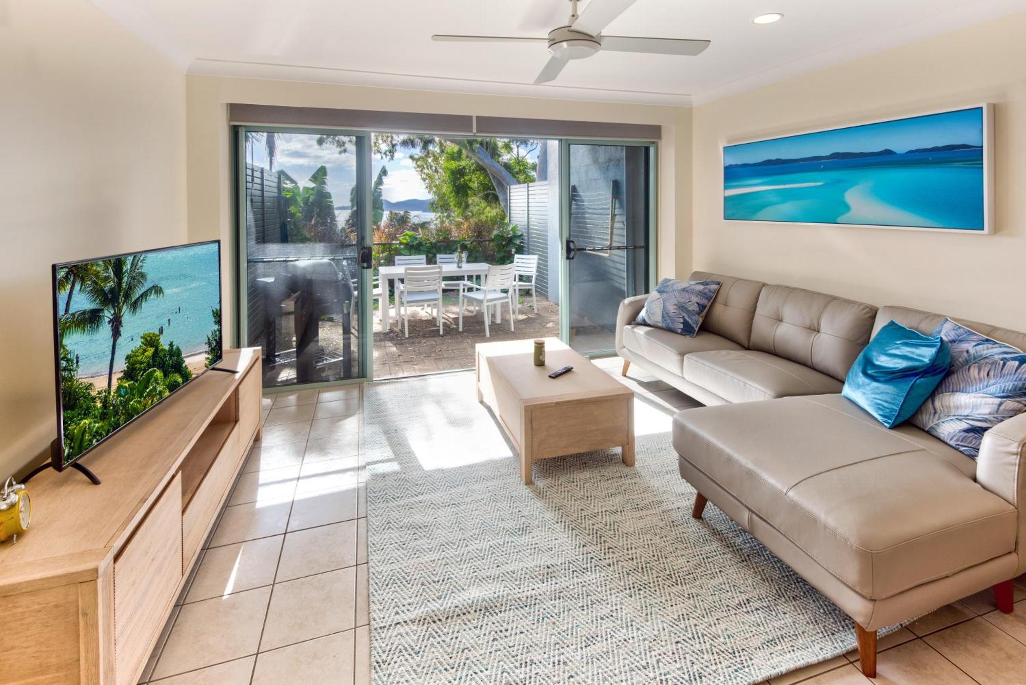 Sunset Waters Apartments Hamilton Island Exterior foto